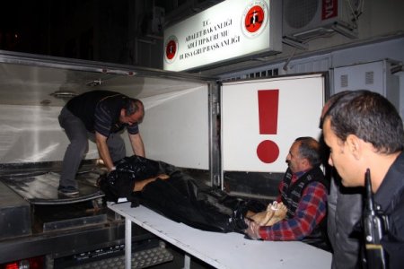 Bursa'da döner bıçaklı ve av tüfekli ekip kahvehane bastı: 1 ölü, 1 yaralı