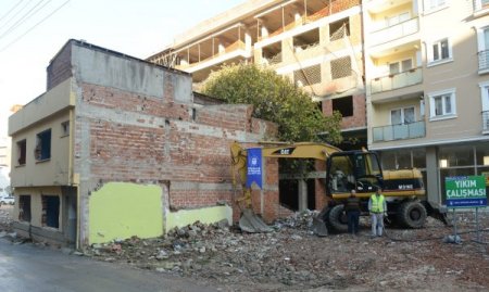 Bursa'da kamulaştırma yapılarak yeni yollar açılıyor
