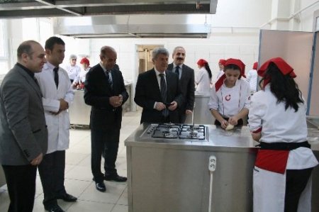 Bursa'da mesleki eğitim oranı yüzde 65’i buldu