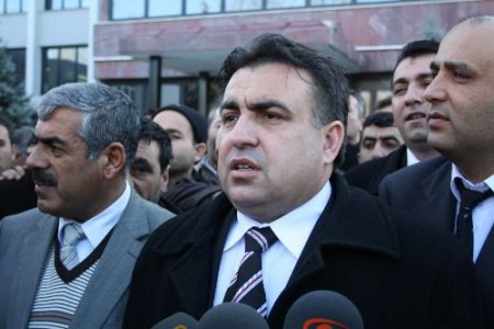 Bursa'da Minibüsçülerin Eylemi Sürüyor