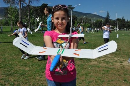 Bursa’da model uçak şenliği