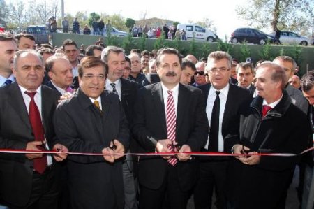 Bursa'da Modern Kurban Pazarı Ve Kesim Yeri Törenle Hizmete Girdi