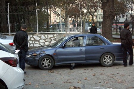Bursa'da motorize polis ekibi kaza yaptı: iki yaralı