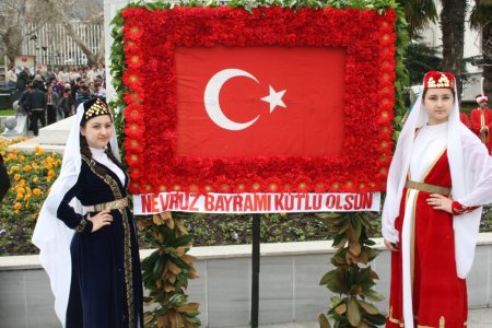 Bursa’da Nevruz coşkuyla kutlandı