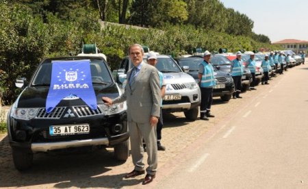 Bursa'da Sinekle Mücadele Çalışmaları Başladı