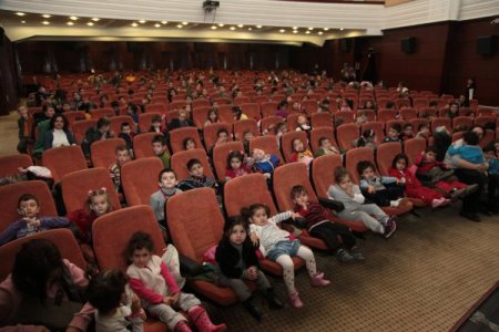 Bursa'da sinema günleri etkinliği yoğun ilgi görüyor