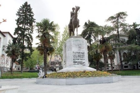 Bursa’da şüpheli çanta alarmı