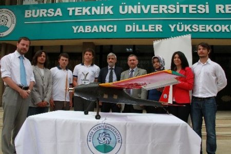 Bursa'da tasarlanan Lagari isimli insansız hava aracına ikincilik ödülü