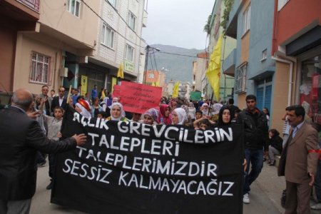 Bursa'daki olaylarda yaralanan gazeteci, müşahade altında