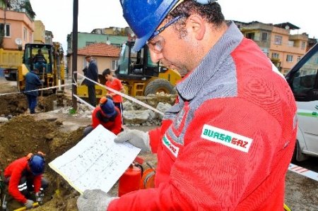 Bursagaz altyapı çalışmalarını denetliyor