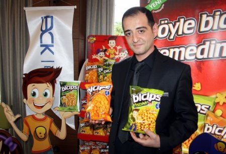 Bursalı Bicips, dünyaya açılıyor