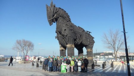 Bursalı çocuklar Çanakkale Çocuk Bienali’ne katıldı