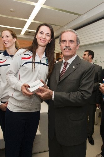 Bursalı voleybolcular Avrupa Bayan CEV Kupası'nda mücadele edecek