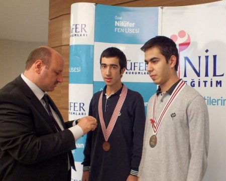 Bursa’nın TÜBİTAK’taki gururları ödüllendirildi