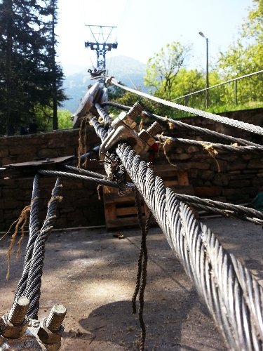 Bursa'nın yarım asırlık sembolü teleferik sökülüyor