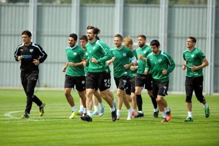 Bursaspor, Akhisar Belediyespor maçı hazırlıklarına başladı