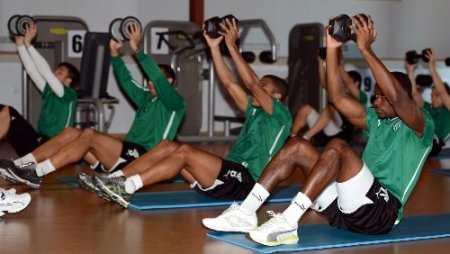 Bursaspor, Akhisar Belediyespor maçına hazırlanıyor