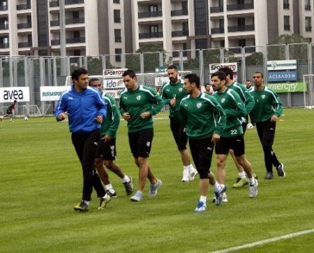 Bursaspor, Antalyaspor maçı hazırlıklarına başladı