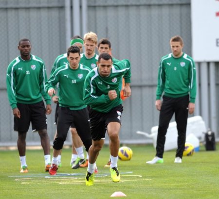 Bursaspor, Elazığspor hazırlıklarını sürdürdü