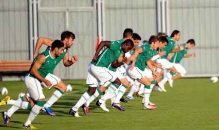 Bursaspor, Fenerbahçe hazırlıklarını sürdürdü