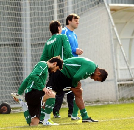 Bursaspor, Fenerbahçe ile yapacağı kupa maçı hazırlıklarını sürdürdü