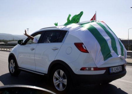 Bursaspor, Galatasaray maçı için İstanbul’a gitti