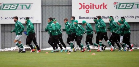 Bursaspor, Gençlerbirliği hazırlıklarını sürdürdü