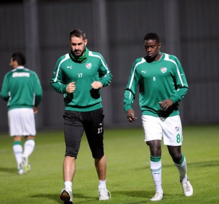 Bursaspor, Mersin İdman Yurdu hazırlıklarına başladı