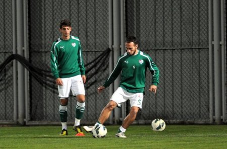 Bursaspor, Mersin İdman Yurdu hazırlıklarını sürdürdü