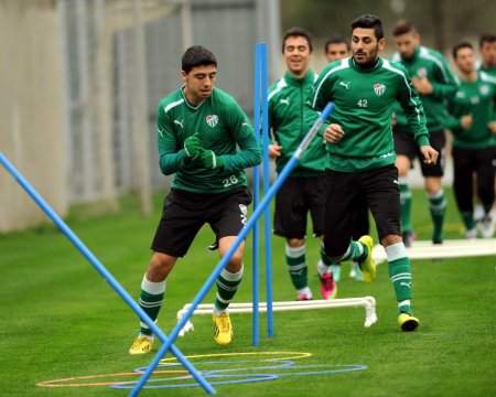 Bursaspor, Trabzonspor maçı için hazırlıklarını sürdürdü