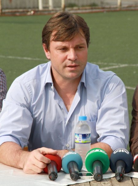 Bursaspor, üç genci takıma kattı