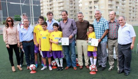 Bursaspor, üç genci takıma kattı