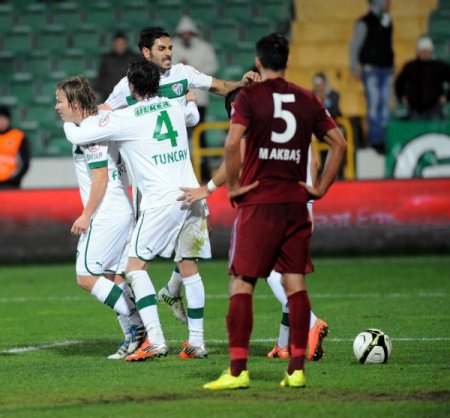 Bursaspor: 1 - 1461 Trabzon: 0 (İlk yarı)