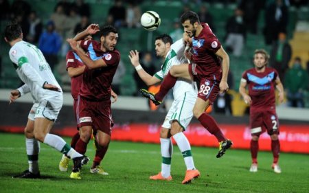 Bursaspor: 1 - 1461 Trabzon: 0 (İlk yarı)
