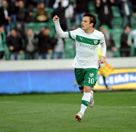 Bursaspor: 1 - Sanica Boru Elazığspor: 0 (İlk Yarı)
