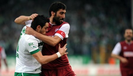 Bursaspor: 1 - Sanica Boru Elazığspor: 0 (İlk Yarı)
