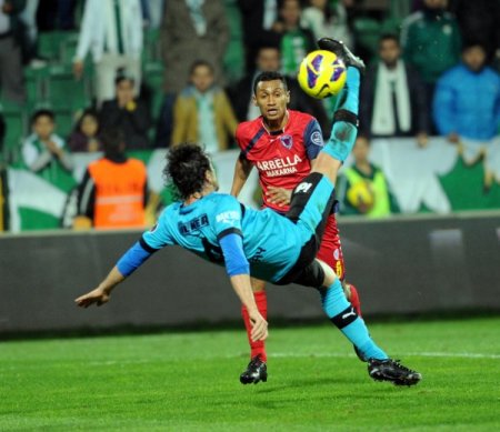 Bursaspor: 3 – Mersin İdmanyurdu: 0