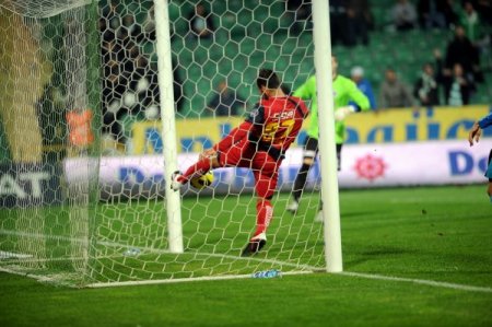 Bursaspor: 3 – Mersin İdmanyurdu: 0
