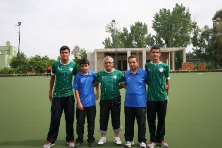 Bursaspor Çim Topu’nda zirvede
