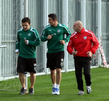 Bursaspor hücum çalıştı