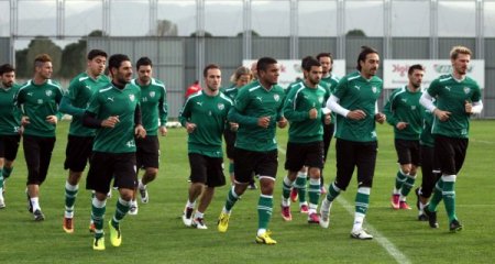 Bursaspor hücum çalıştı