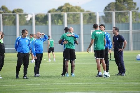 Bursaspor'da Edu ve Ferdinand takımla vedalaştı