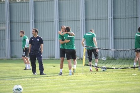 Bursaspor'da Edu ve Ferdinand takımla vedalaştı