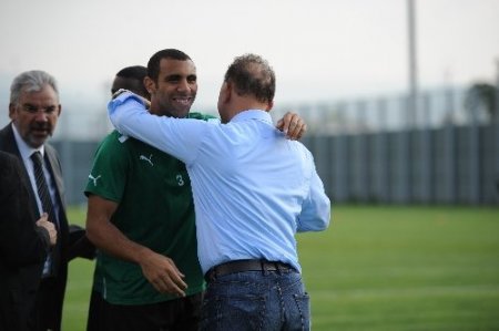 Bursaspor'da Edu ve Ferdinand takımla vedalaştı