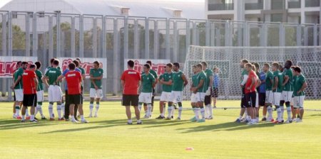 Bursaspor'da Ozan İpek antrenmana çıkmadı