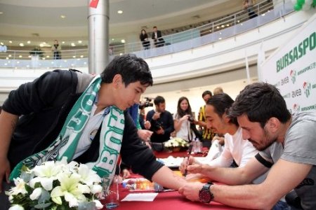 Bursasporlu futbolcular, galibiyet serisini sürdürmek istiyor