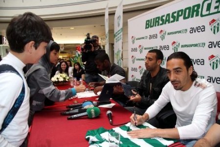 Bursasporlu futbolcular, galibiyet serisini sürdürmek istiyor