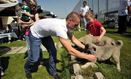 Bursasporlu Futbolcular Mangal Partisinde Stres Attı