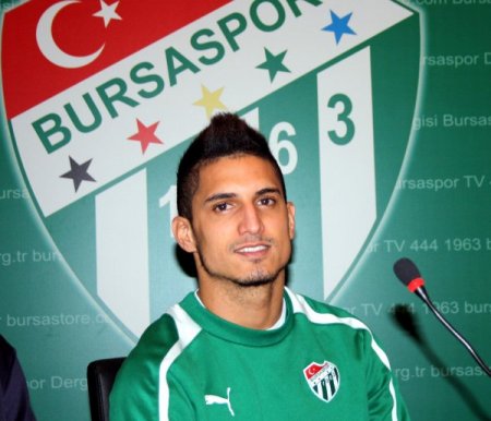 Bursasporlu futbolcuların tek hedefi iki maç üst üste kazanmak