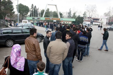 Bursasporlular, Fenerbahçe maçı biletlerine yoğun ilgi gösterdi